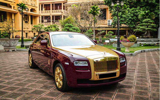 Đấu giá Siêu xe Roll-Royce Ghost mạ vàng BKS 30F-187.88 (lần 6)