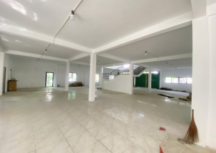 Quyền sử dụng đất và công trình xây dựng trên đất (Siêu thị An Thịnh Phát) thuộc thửa đất số 294, tờ bản đồ số 231-D (đo vẽ năm 1994) tại Phường 9, thành phố Tuy Hòa, tỉnh Phú Yên (nay là phường Bình Kiến, tỉnh Đăk Lăk)
