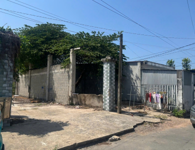 (lần 3) Quyền sử dụng đất thuộc thửa đất số 135, tờ bản đồ số 83 tại thị trấn Long Điền, huyện Long Điền, Bà Rịa – Vũng Tàu (nay là xã Long Điền, TP. Hồ Chí Minh)